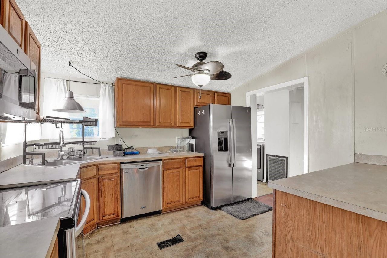 9211 Harney Baptist Church Road, Tampa, FL 33637 Photo