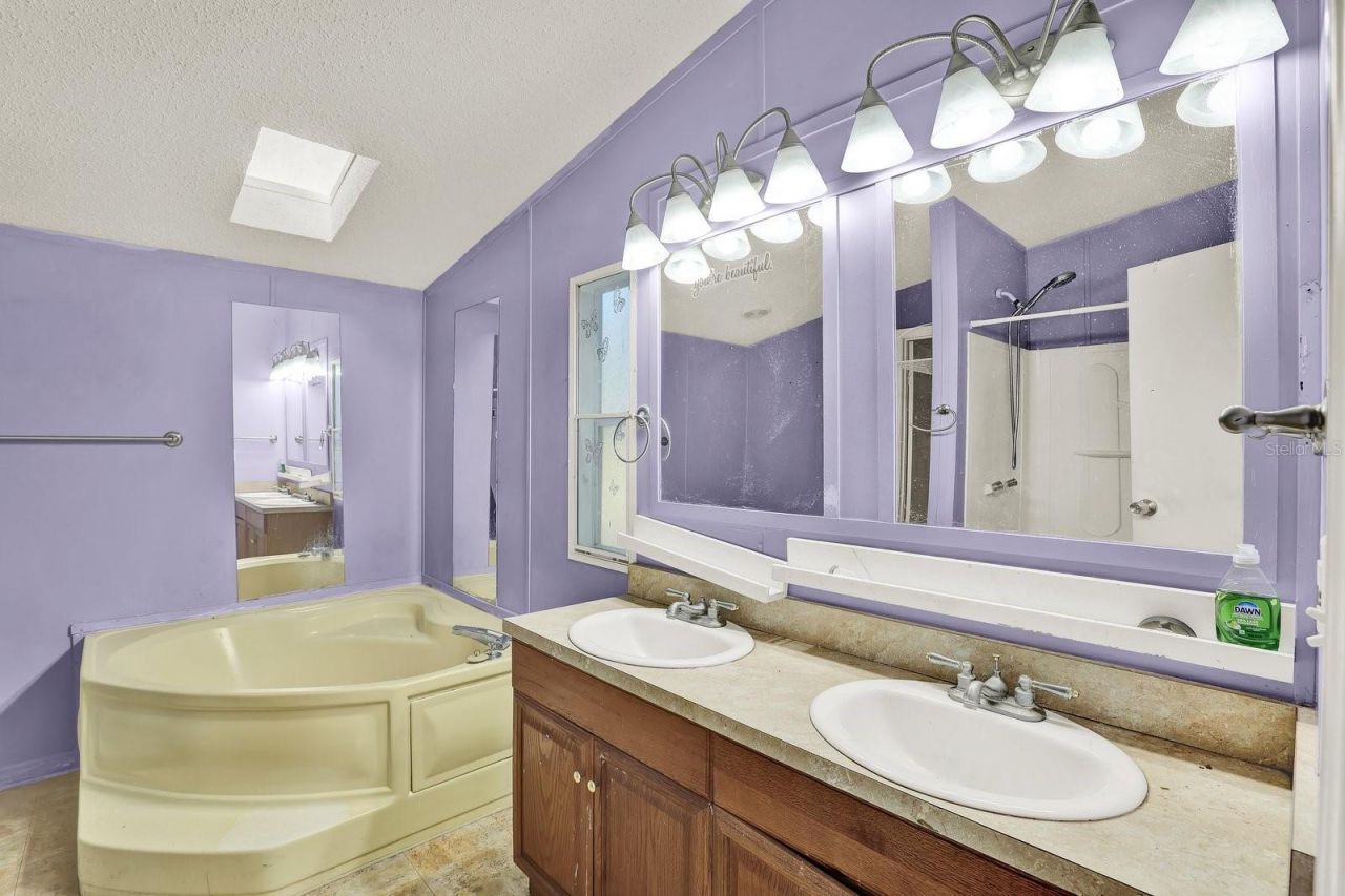 9211 Harney Baptist Church Road, Tampa, FL 33637 Photo