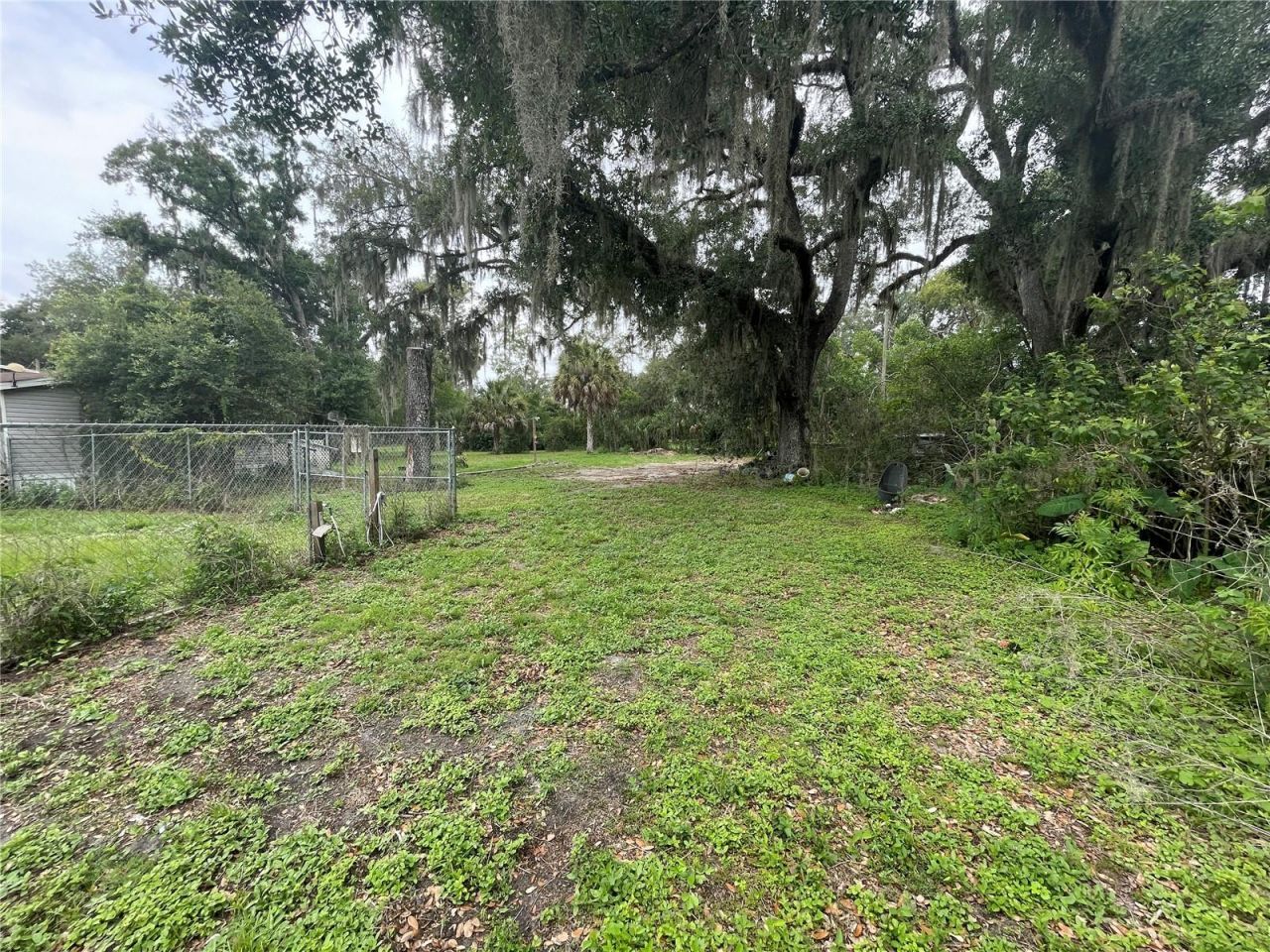 9211 Harney Baptist Church Road, Tampa, FL 33637 Photo
