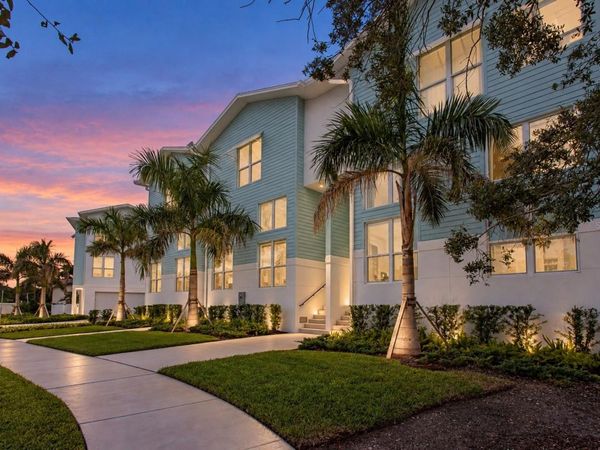 3826 POMPANO DRIVE SE, ST PETERSBURG, FL 33705