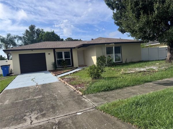 5208 CARROLLWOOD MEADOWS DRIVE , TAMPA, FL 33625