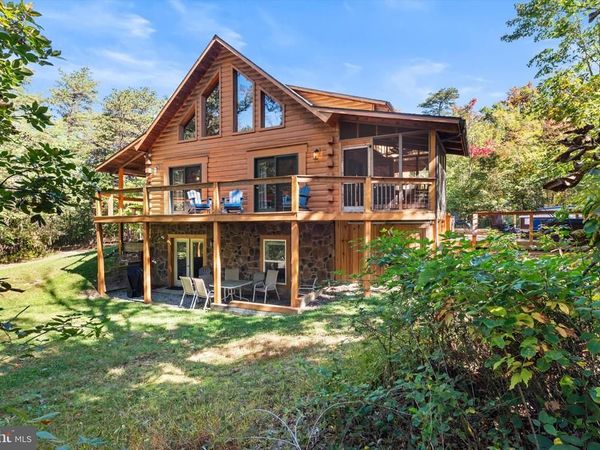 819 CANNON DRIVE, BERKELEY SPRINGS, WV 25411