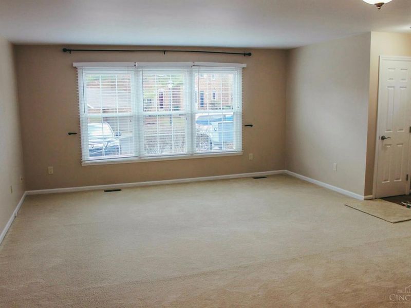 9112 Dominion Circle, Sycamore Township, OH 45249 Photo 5