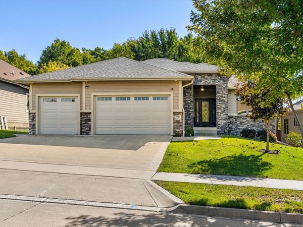 4715 Wisconsin Avenue, Des Moines, IA 50317