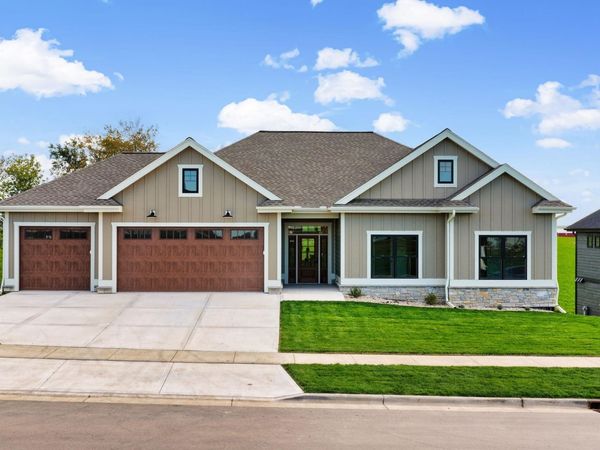 1302 Moll Drive, Waunakee, WI 53597