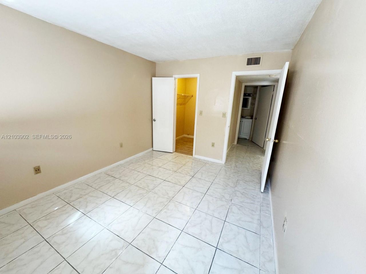 7429 SW 152nd Ave, Unit 13-106, Miami, FL 33193 Photo