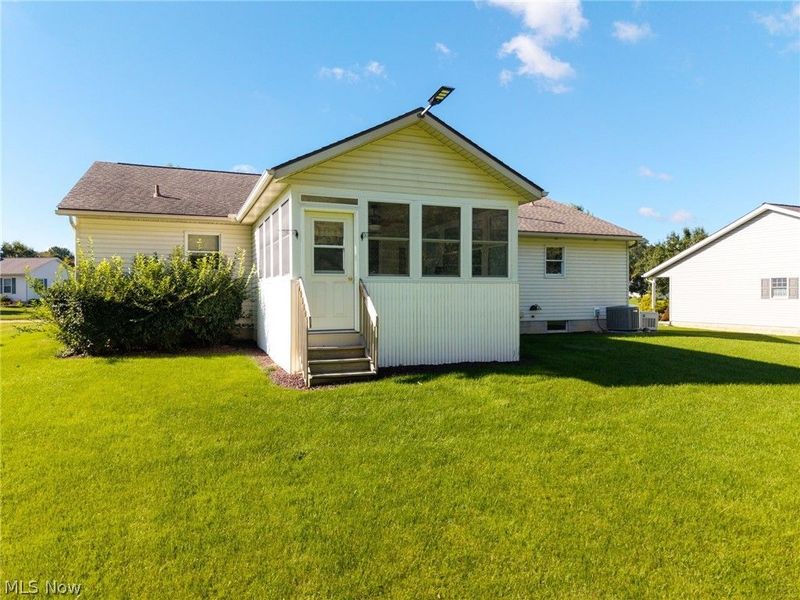 141 Parkside Drive, Creston, OH 44217 Photo 4