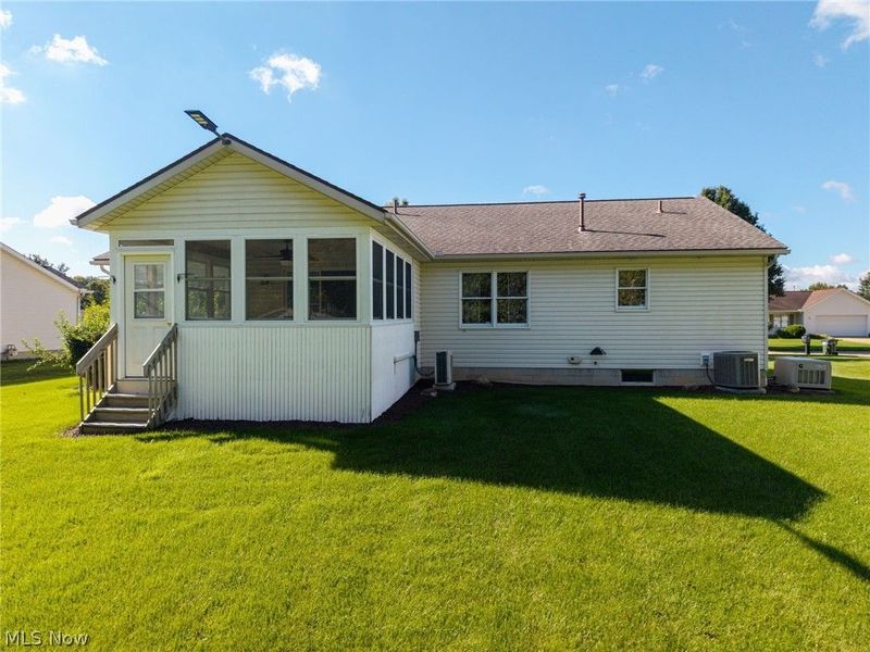 141 Parkside Drive, Creston, OH 44217 Photo 5
