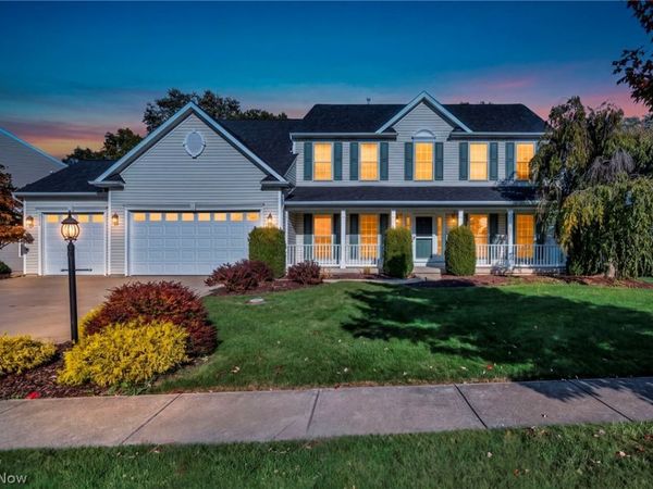 2983 Clearbrook Drive , Avon, OH 44011