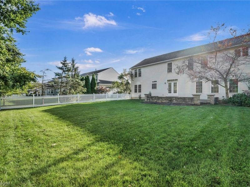 2983 Clearbrook Drive, Avon, OH 44011 Photo 4