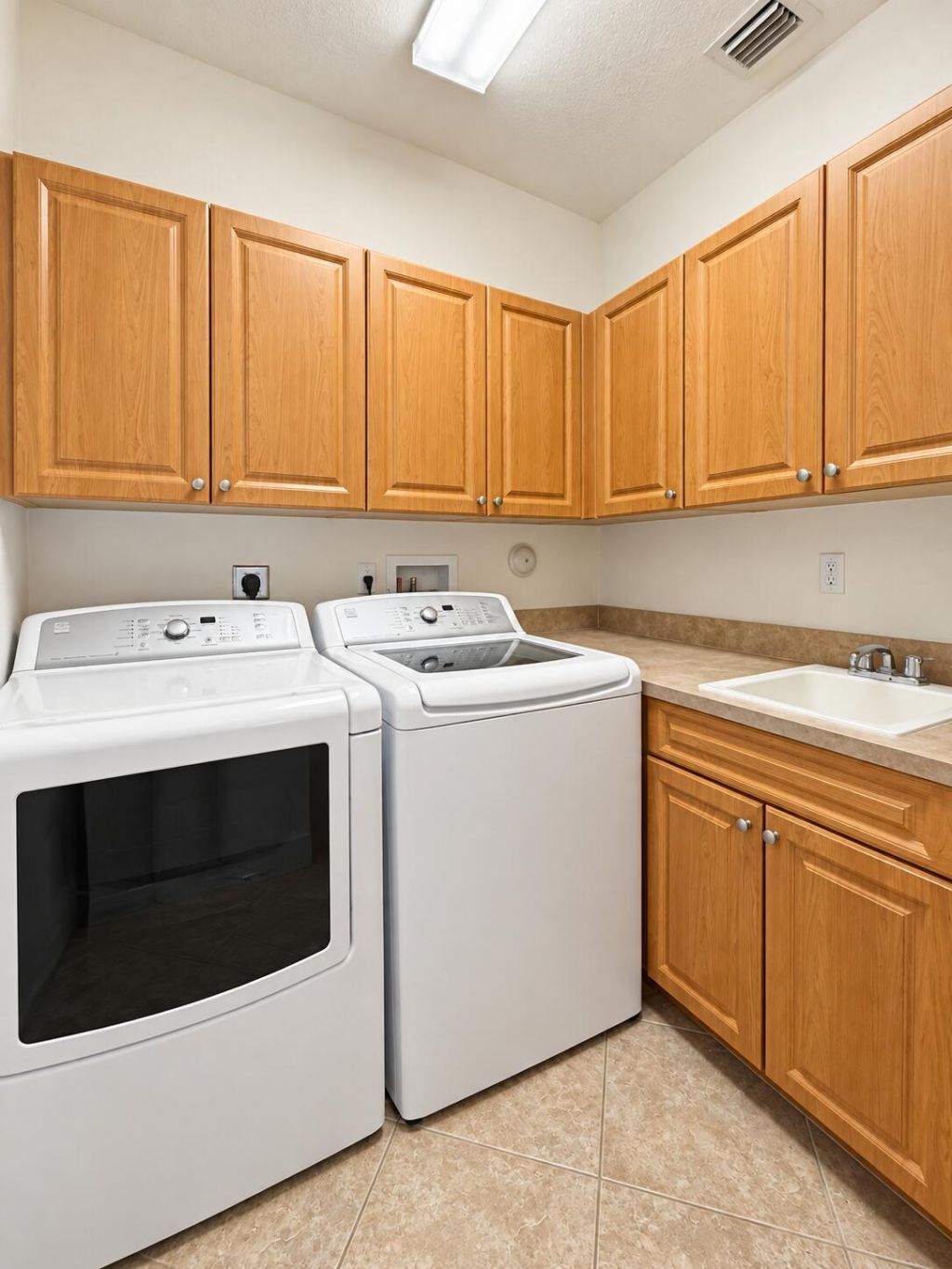 4730 S Prive Circle, Delray Beach, FL 33445 Photo