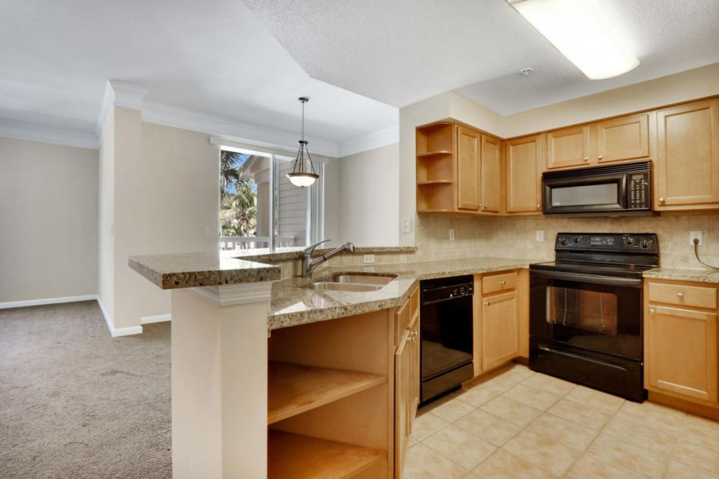 255 Murcia Drive, Unit 203, Jupiter, FL 33458 Photo
