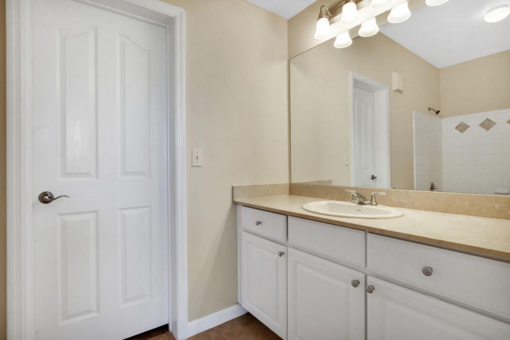 255 Murcia Drive, Unit 203, Jupiter, FL 33458 Photo