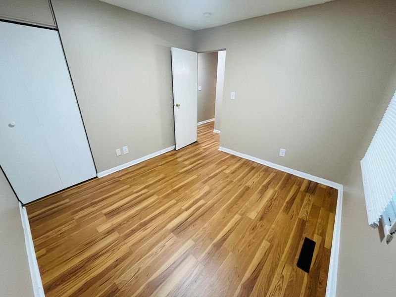 1239 Brentnell Avenue, Columbus, OH 43219 Photo 6
