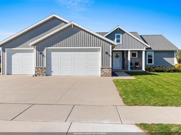 2985 E BLUETOPAZ DRIVE, Appleton, WI 54913