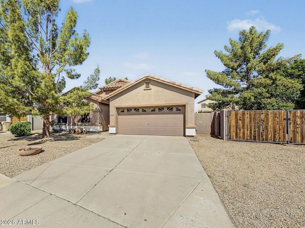 10842 W CARLOTA Lane, Peoria, AZ 85373