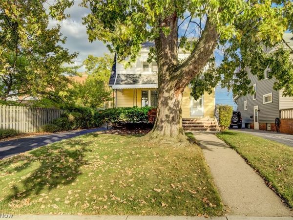 2015 Baxterly Avenue , Lakewood, OH 44107