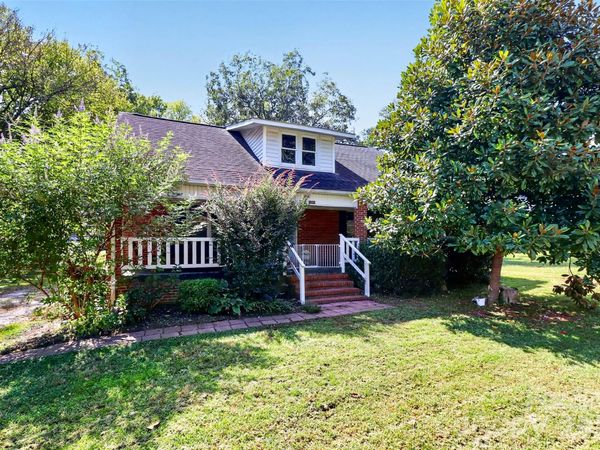 8512 E Franklin Street , Mount Pleasant, NC 28124
