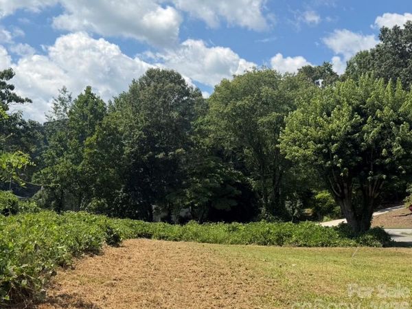 12 Alabama Avenue , Marion, NC 28752