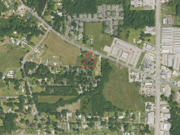 7668 Magnolia Beach Rd, Denham Springs, LA 70726
