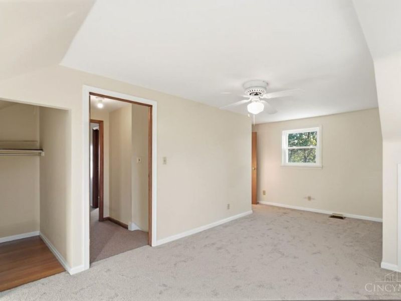 5458 Karen Avenue, Green Township, OH 45248 Photo 21