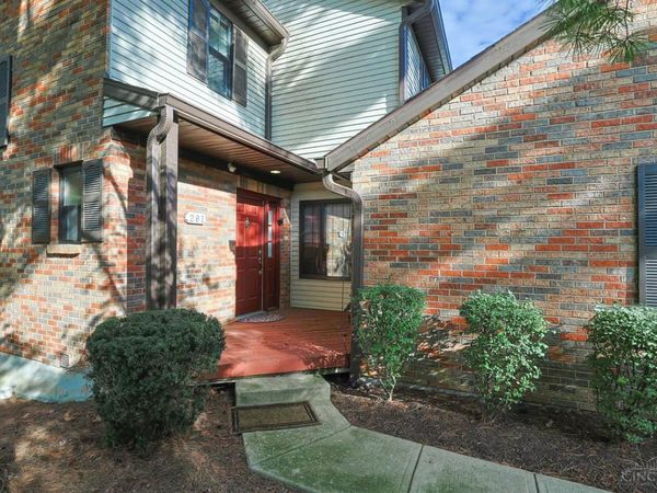 281 Carriage Circle Drive, Springdale, OH 45246