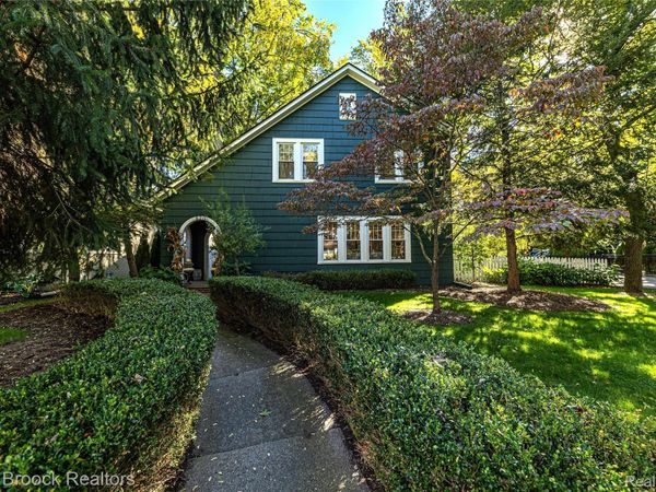 620 Ridgedale Avenue , Birmingham, Mi 48009