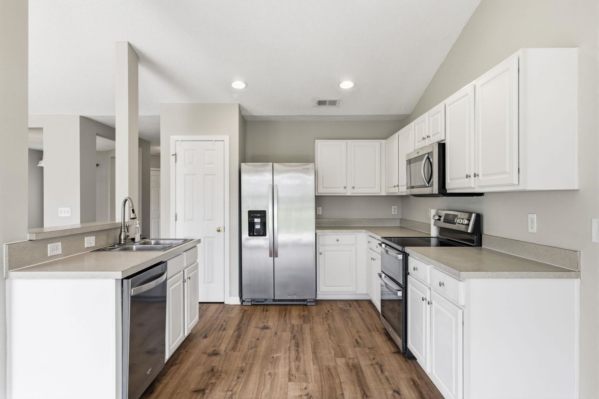 175 Tibton Circle Photo 19