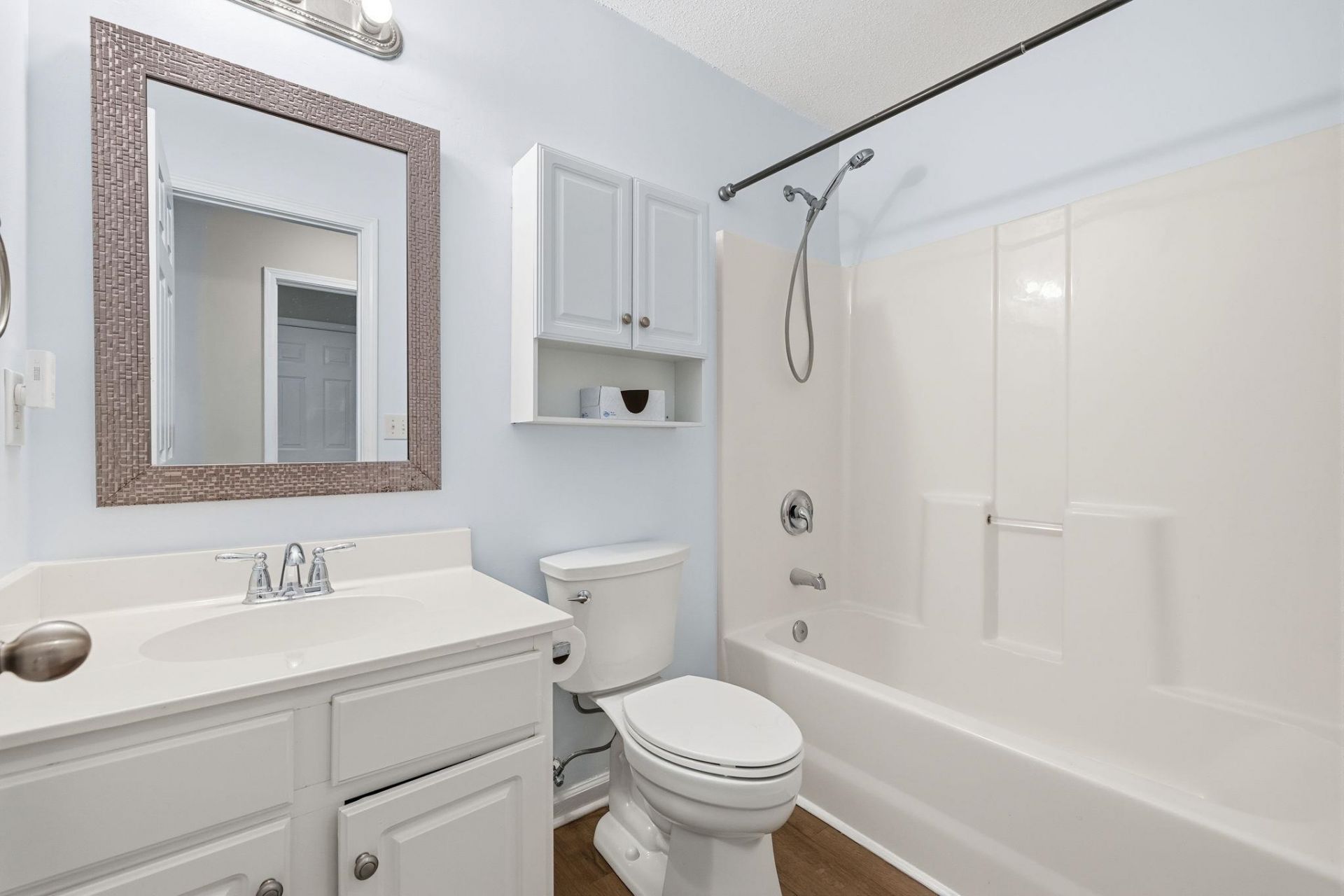 175 Tibton Circle Photo 32