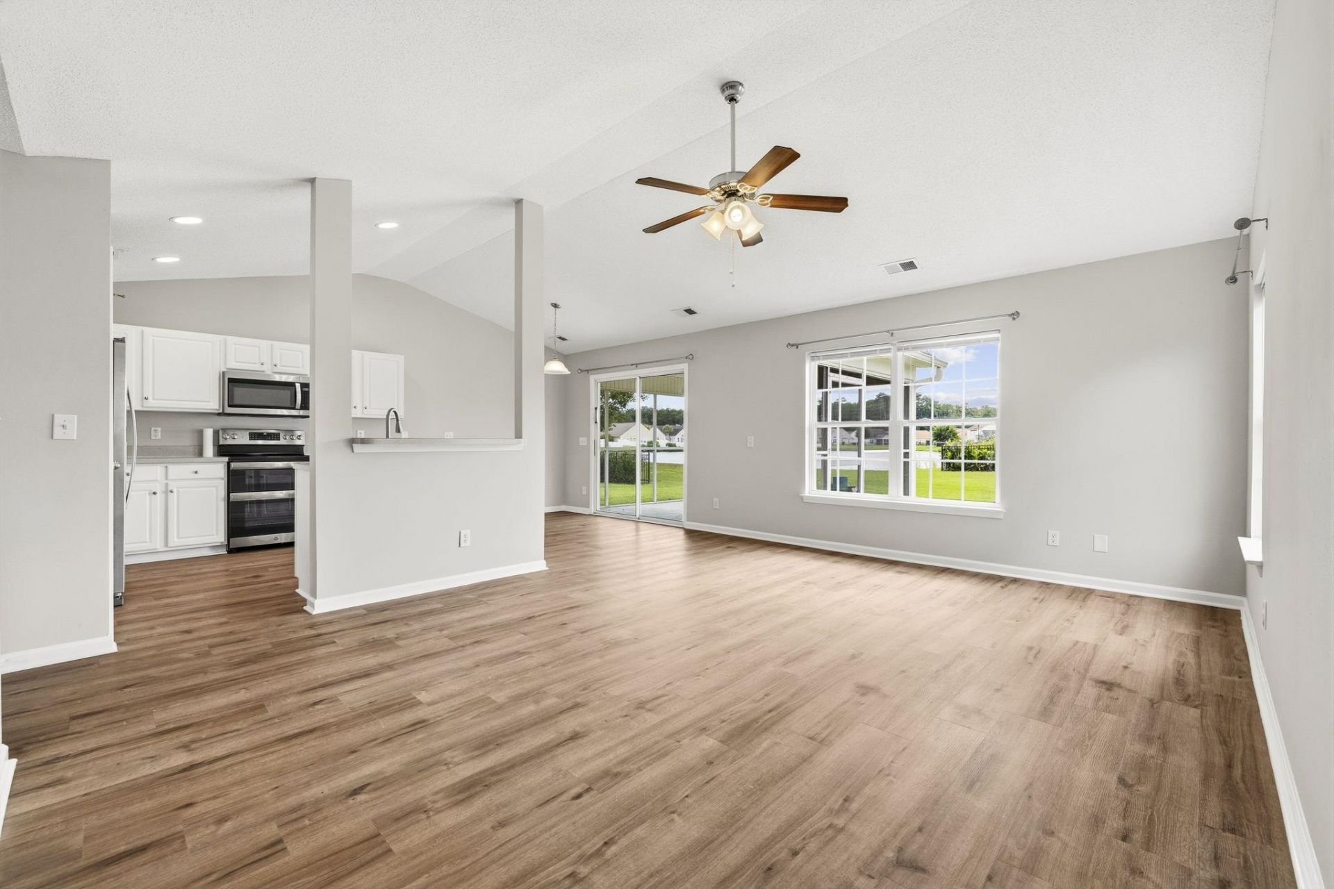 175 Tibton Circle Photo 7