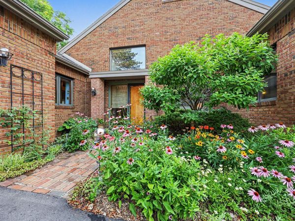 3575 Stanton Court, Ann Arbor, MI 48105
