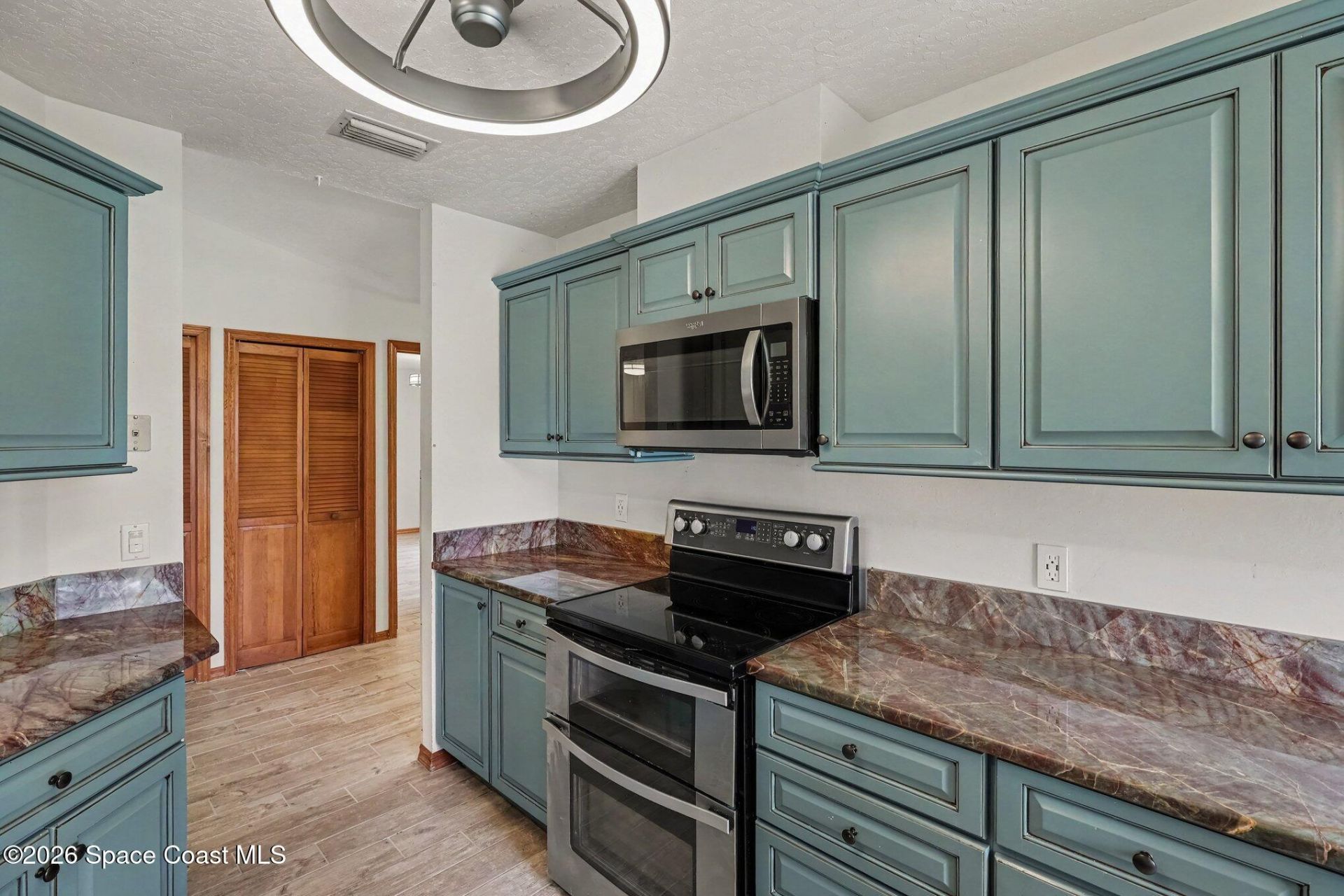 858 Ridge Lake Drive , Melbourne, FL 32940 Photo