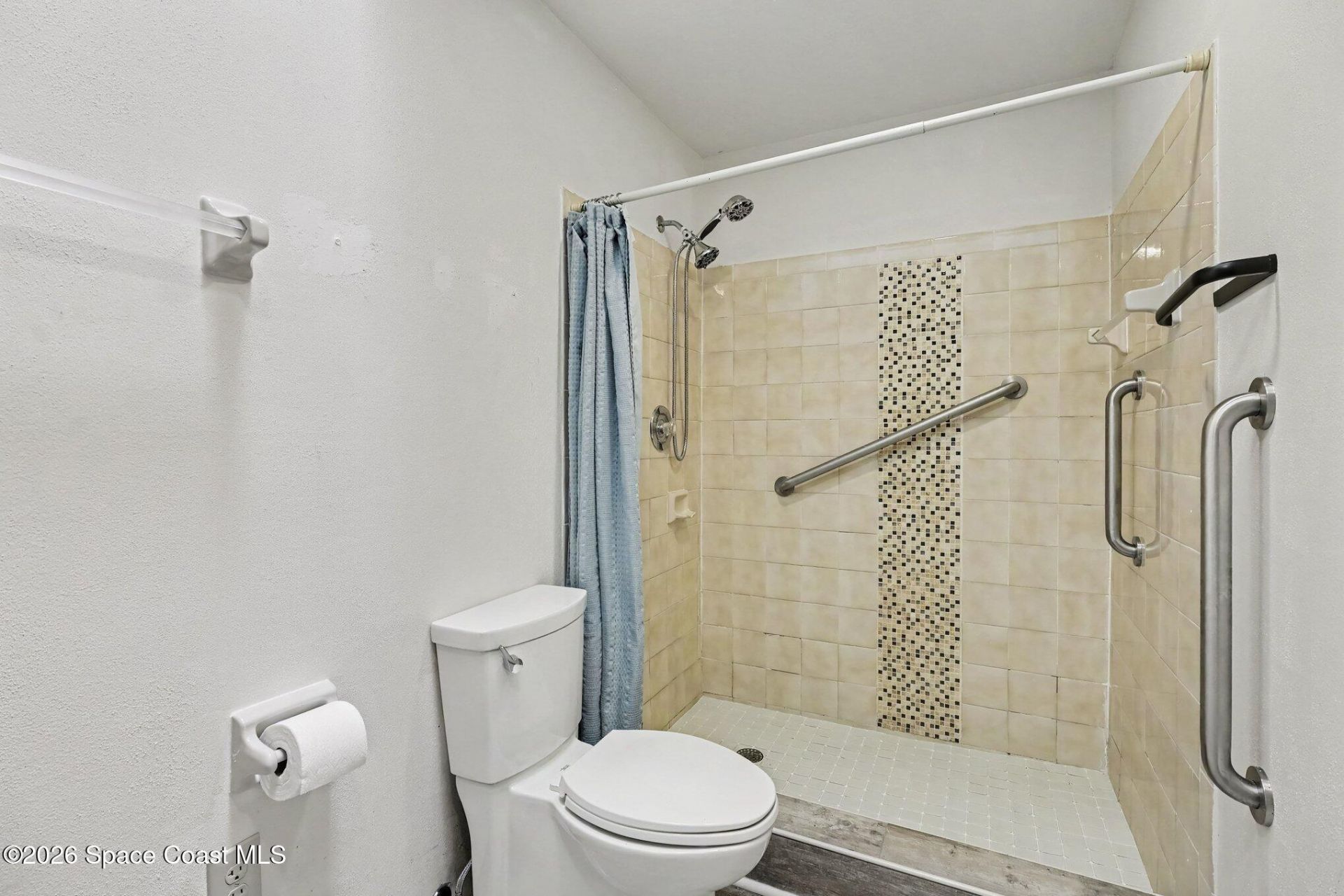 858 Ridge Lake Drive , Melbourne, FL 32940 Photo
