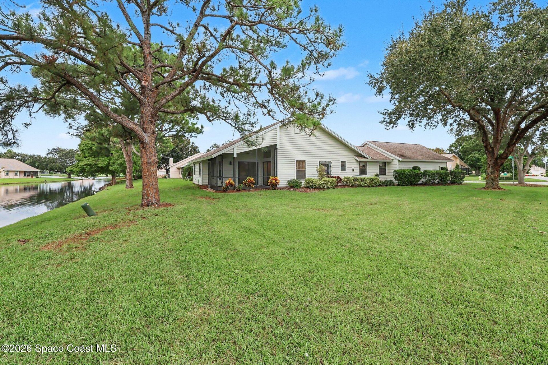 858 Ridge Lake Drive , Melbourne, FL 32940 Photo