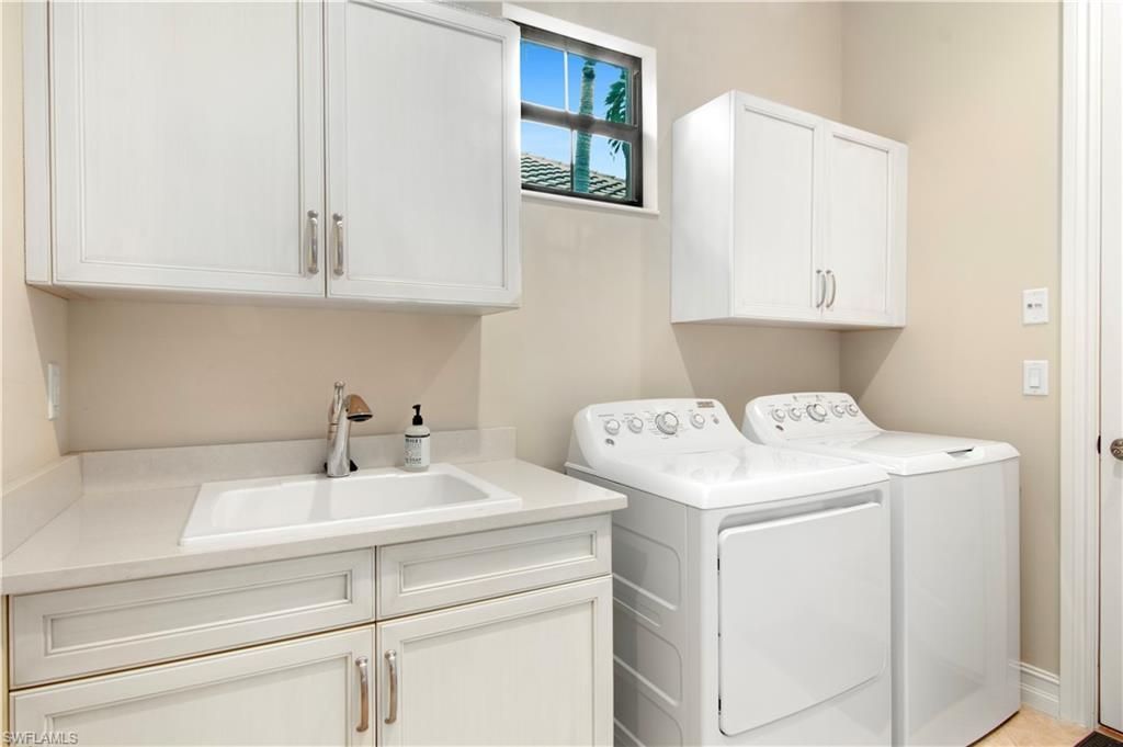 6564 Roma Way , Naples, FL 34113 Photo
