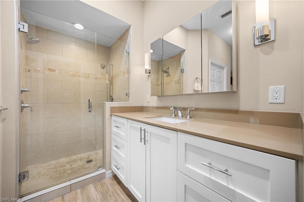 2325 Carrington Ct , Unit 203, Naples, FL 34109 Photo