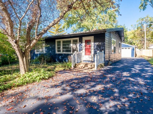 601 Locust Avenue, Geneva, IL 60134