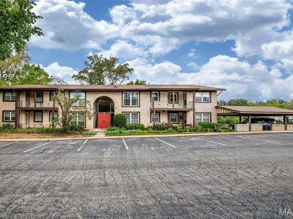 11709 Casa Grande Drive, Unit H, St Louis, MO 63146