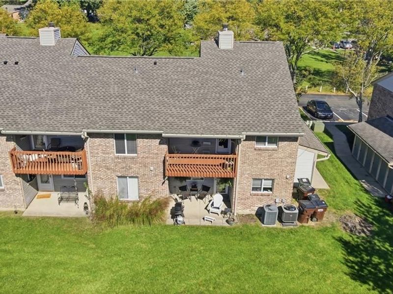 422 Waterfront Place, Washington Township, OH 45458 Photo 4