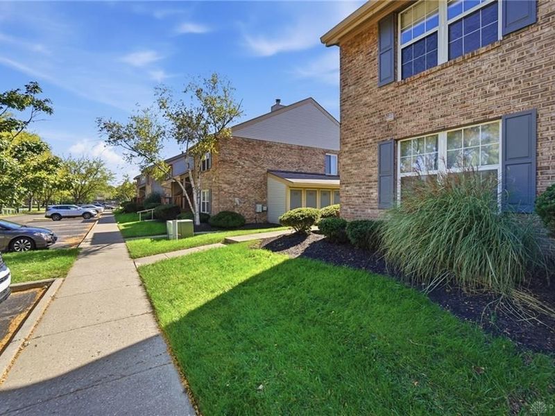 422 Waterfront Place, Washington Township, OH 45458 Photo 5