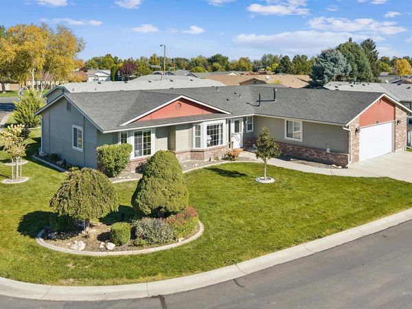 1100 Burnett Drive, Unit 335, Nampa, ID 83651