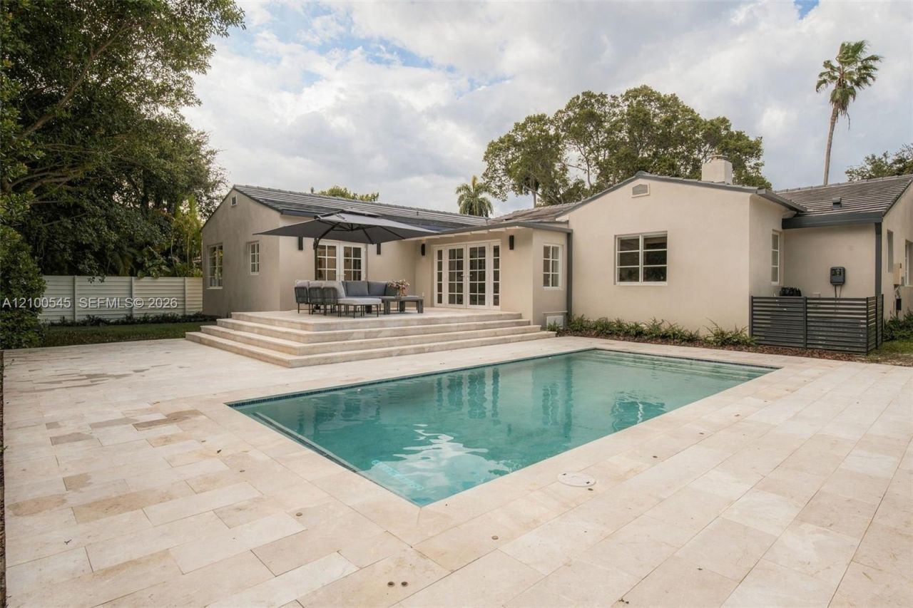 1042 NE 95th St, Miami Shores, FL 33138 Photo