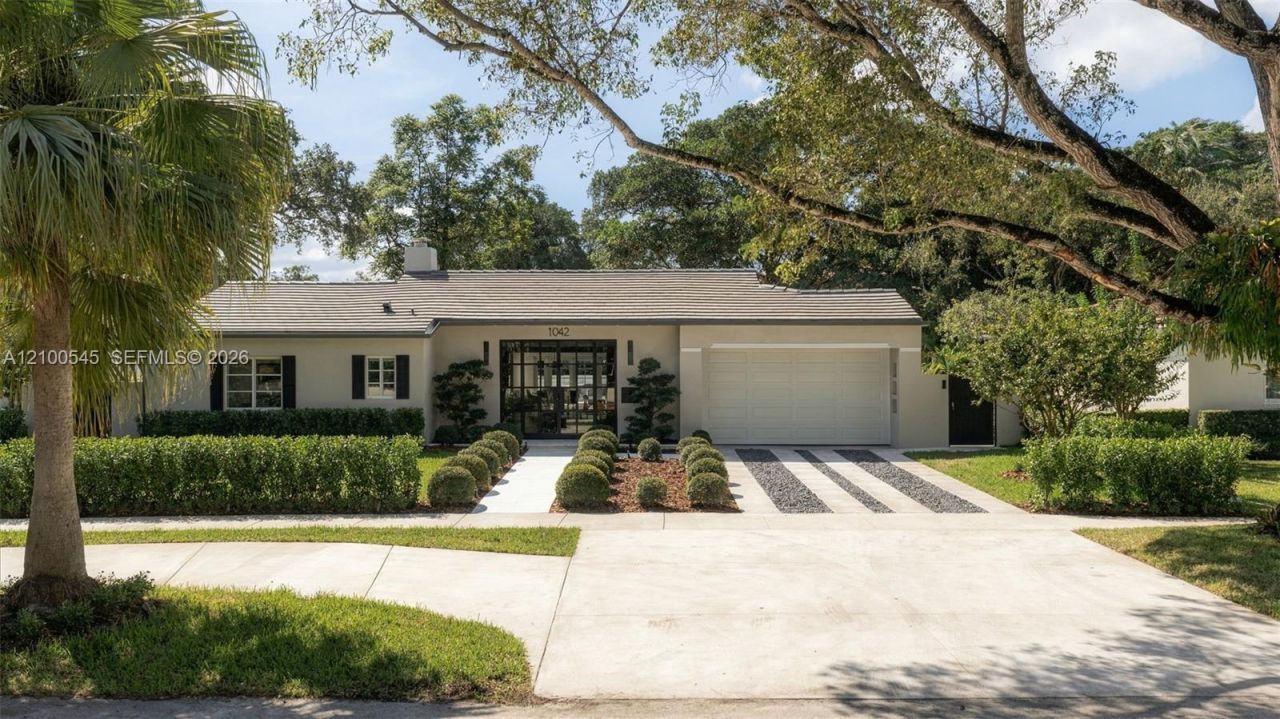 1042 NE 95th St, Miami Shores, FL 33138 Photo