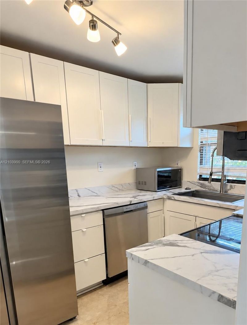 330 188th St , Sunny Isles Beach, FL 33160 Photo