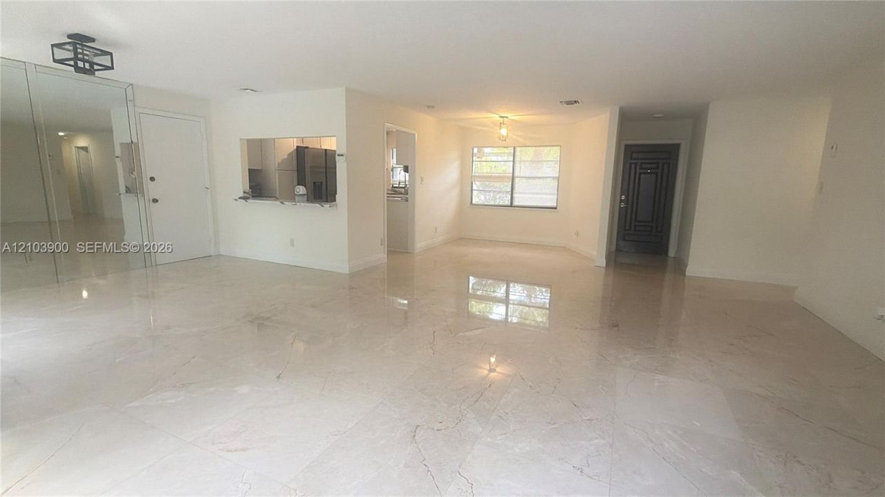 330 188th St , Sunny Isles Beach, FL 33160 Photo