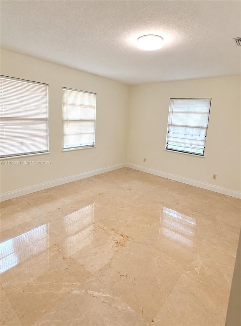 330 188th St , Sunny Isles Beach, FL 33160 Photo