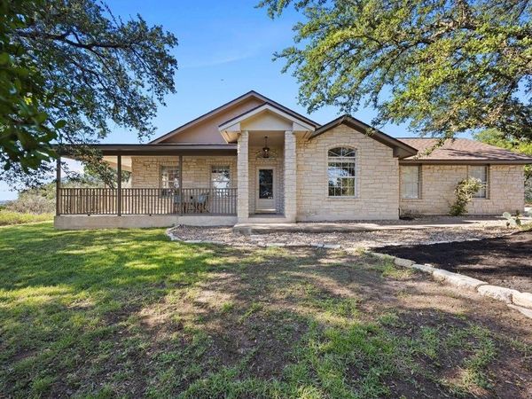 4802 Thunderbird , Lago Vista, TX 78645