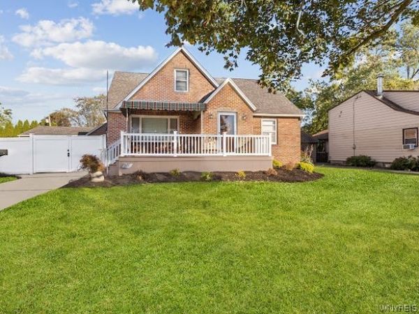 360 S Shore Boulevard, Buffalo, NY 14218