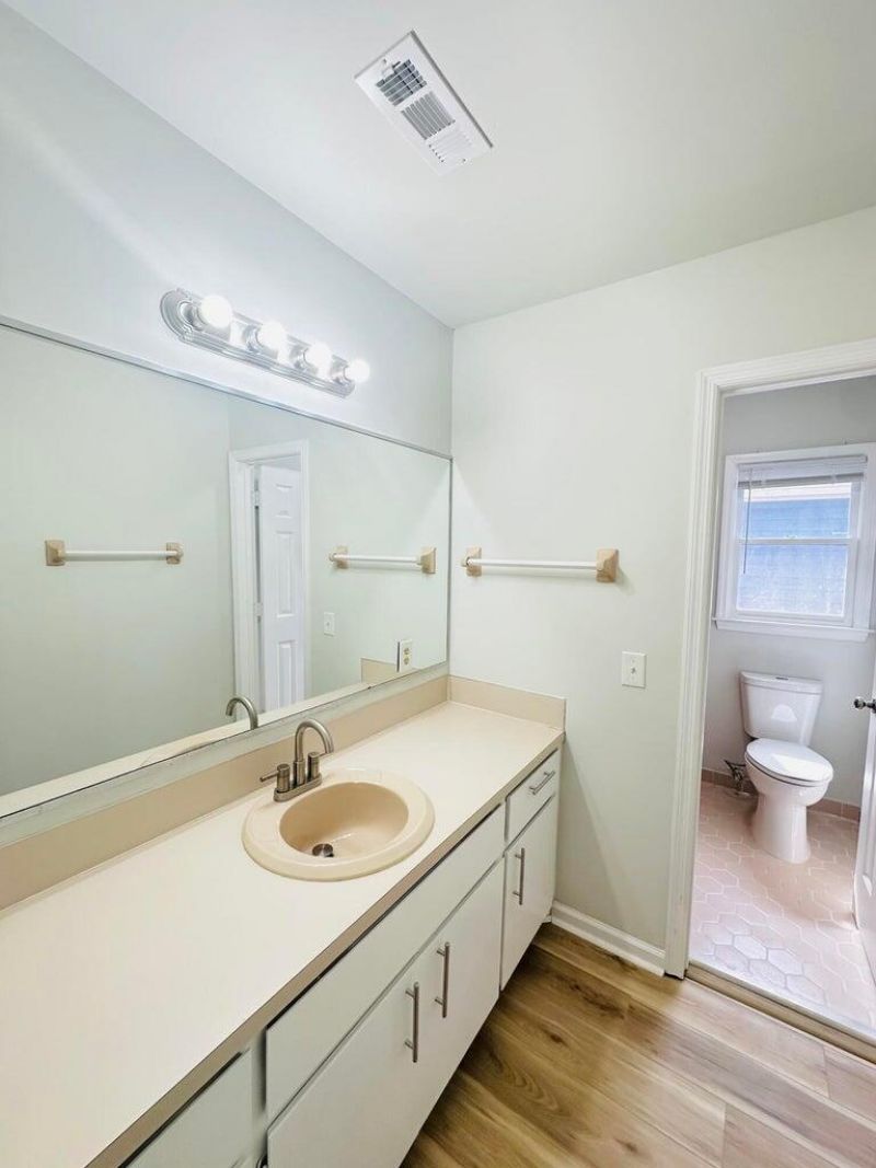 112 Mansfield Boulevard Photo 13