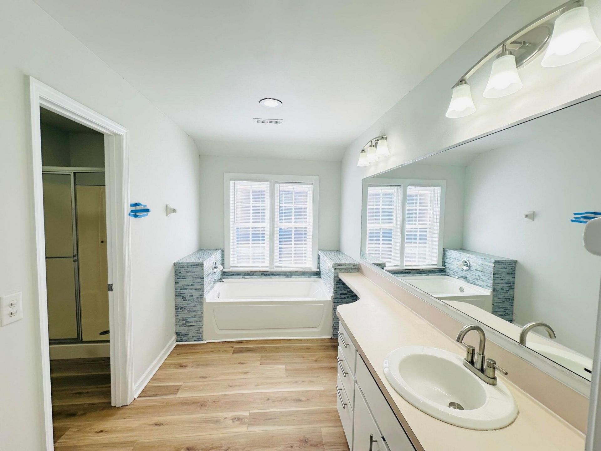 112 Mansfield Boulevard Photo 30
